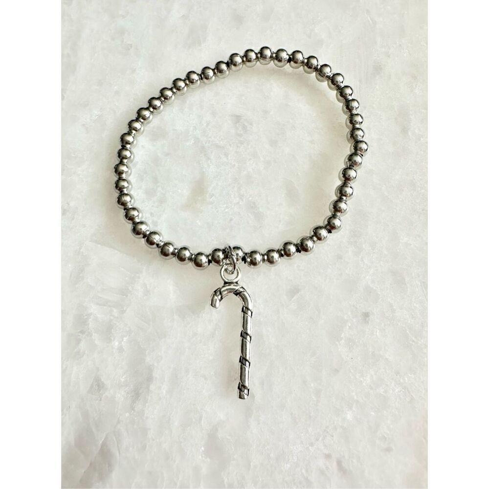 Giveaway Candy cane Christmas silver color bead stretch bracelet ￼